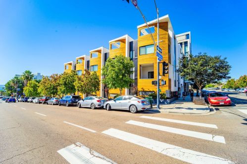 2104 Columbia St, San Diego CA 92101-1713 exterior