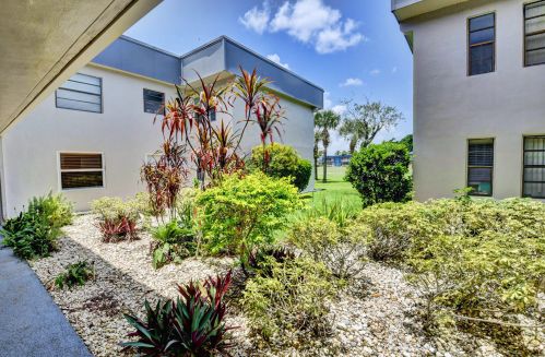 7 Piedmont A, Delray Beach, FL 33484-5001