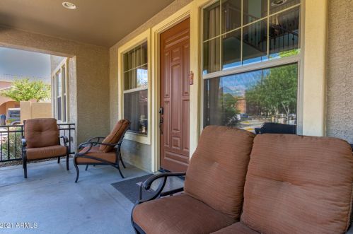 1958 Sunnyvale Ave, Gilbert AZ  85295-9089 exterior