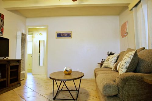 636 Q St, Rio Linda CA  95673-1427 exterior