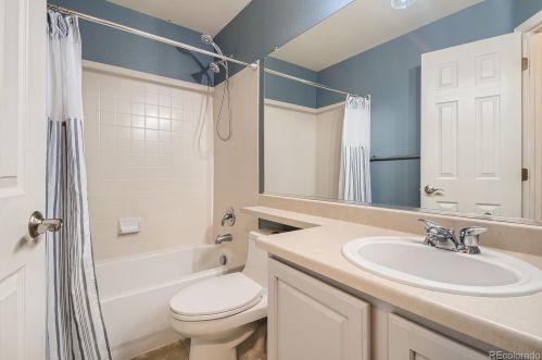 3993 Perth St, Denver CO 80013-7490 exterior