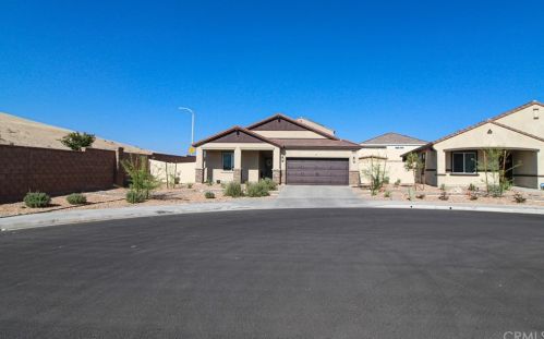 16895 Desert Star St, Victorville, CA 92394-1468