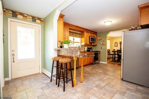 80 Clark Rd, Wantage NJ  07461-3112 exterior