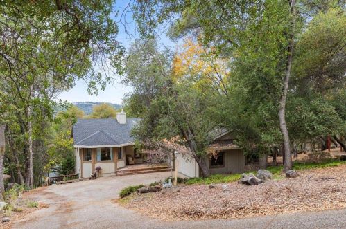 13934 Hemlock Dr, Lake Wildwood, CA 95946-9515