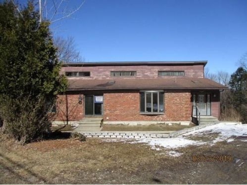 684 Stratmill Rd, Binghamton, NY 13904-2900