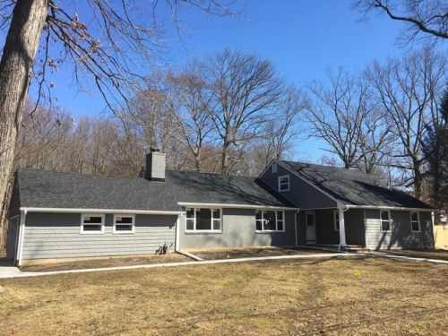 1015 Beverly Ave, Tinton Falls, NJ 07712-3607