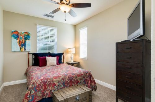 205 Tillman Ct, Folsom CA  95762-9571 exterior