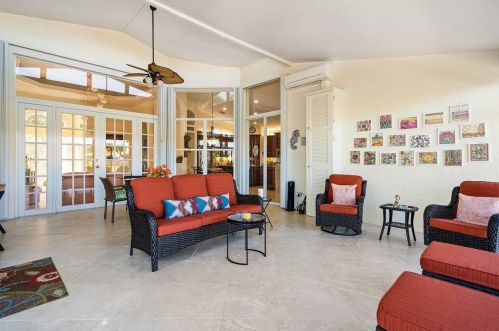 7038 Great Falls Cir, Boynton Beach FL  33437-3998 exterior