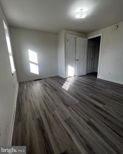 402 Adams St, Wilmington DE  19801-2017 exterior