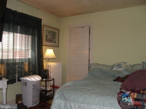 35 Fairview Ave, Lansdale PA 19446-2639 exterior