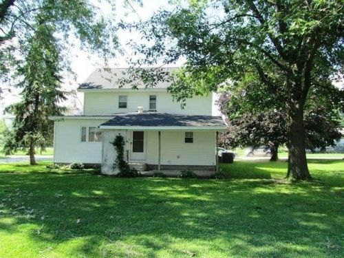 126 Railroad St, Atalissa, IA 52720-7745