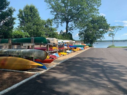 53 Winkle Point Dr, Northport NY  11768-1154 exterior