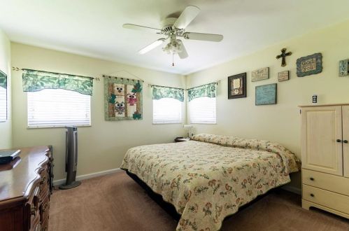10710 Mcintosh Rd, Thonotosassa FL  33592-3945 exterior