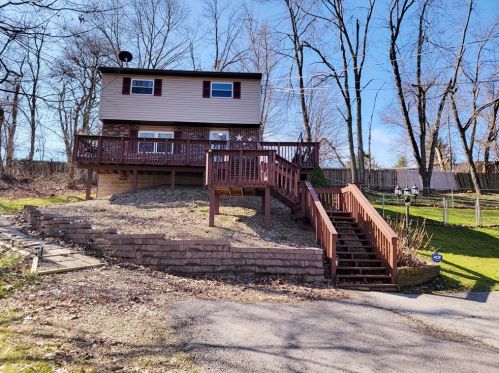 83 Belgium Hollow Rd, Mc Donald PA  15057-2923 exterior