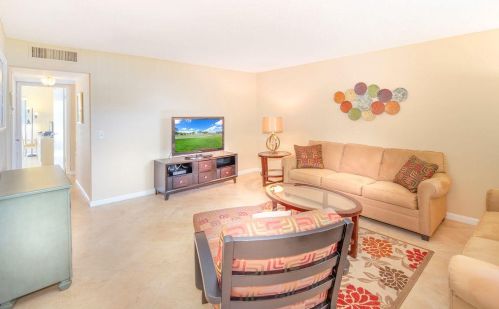 580 Flanders M, Delray Beach, FL 33484-5201
