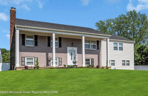190 Ticonderoga Blvd, East Freehold, NJ 07728-3376