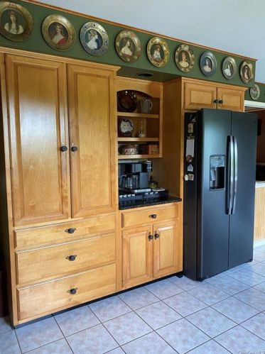 9 Scenic Pond Dr, Warwick NY  10990-2651 exterior