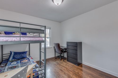 3418 Washburn Ave, Minneapolis MN 55423-1922 exterior