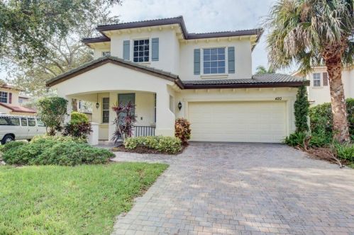 420 Pumpkin Dr, West Palm Beach, FL 33410-1516