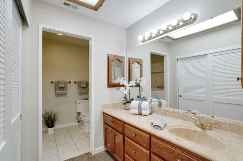 2160 Bayo Claros Cir, Morgan Hill CA  95037-7006 exterior