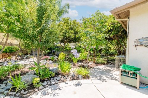 35650 Rosedown Ln, Wildomar CA  92595-7974 exterior