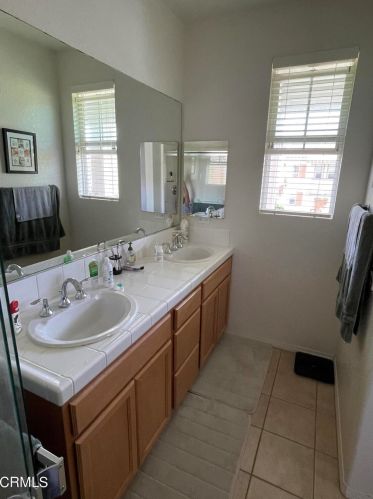 3121 Lisbon Ln, Oxnard CA  93036-5347 exterior