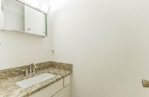 1309 Melrose Dr, Richardson TX  75080-3739 exterior