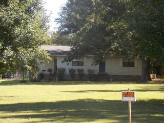 1025 King Rd, Palmersville, TN 38241-5125