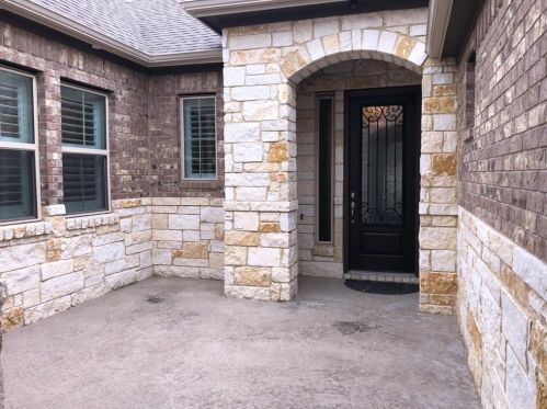 121 Clear Ridge Cv, Georgetown TX  78628-5200 exterior