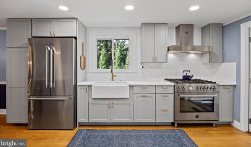 116 Howard St, Riverton NJ  08077-1328 exterior