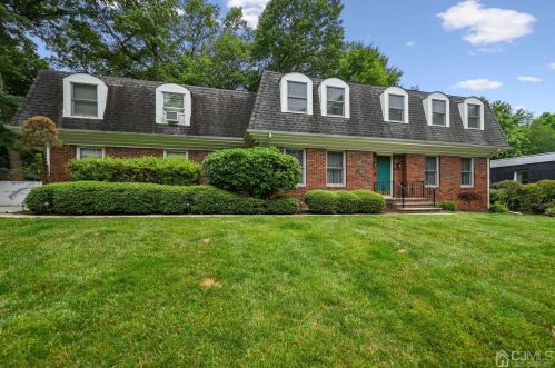 21 Dutch Rd, East Brunswick, NJ 08816-2647