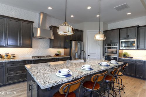 19780 Mulberry Dr, Buckeye AZ 85396-3158 exterior