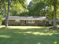 298 Shadowood Ln, Reidsville, NC 27320-9489