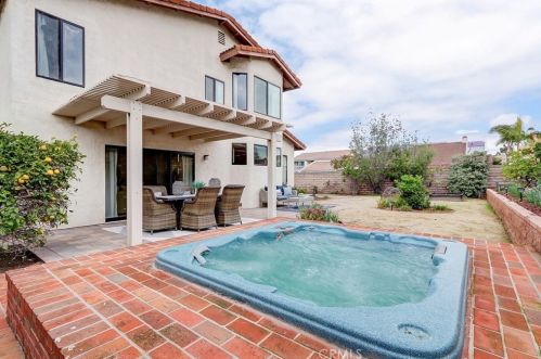 4108 Konya Dr, Torrance CA 90503-1826 exterior