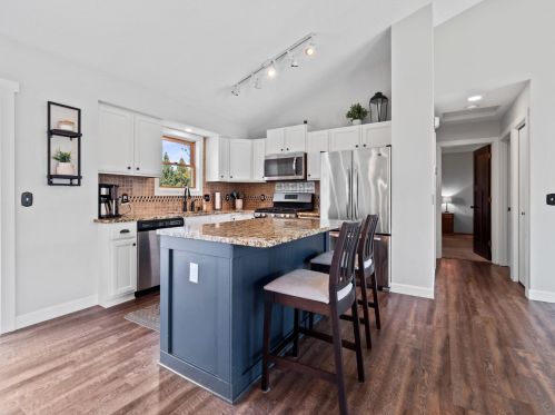8670 Trista Ln, Minnetrista MN  55375 exterior