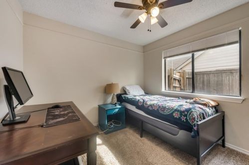 1147 Prospect Dr, Lewisville TX  75028-2549 exterior