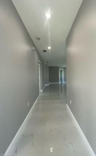 1117 11th Ter, Cape Coral, FL 33909-1551