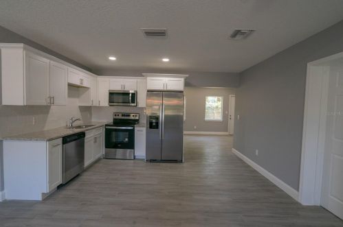 1630 24th St, Orlando, FL 32805-5217
