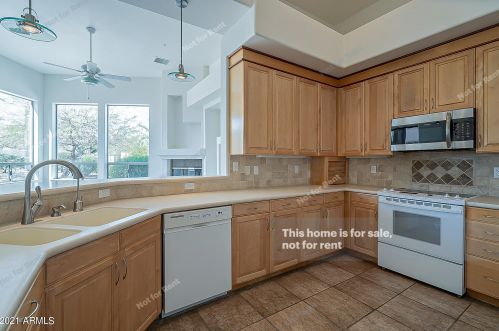 16214 Gold Ct, Scottsdale, AZ 85268-1822