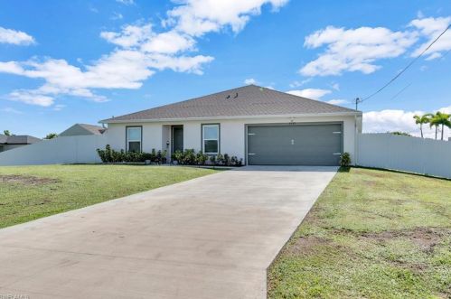 2539 18th Ave, Cape Coral, FL 33914-4018