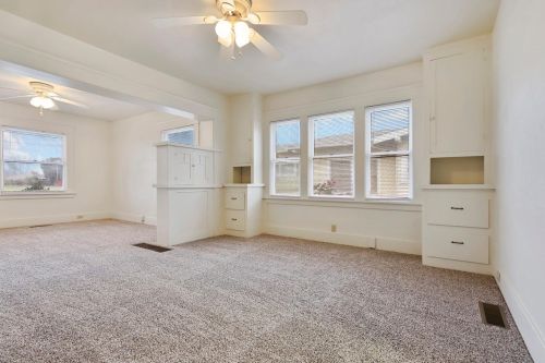 426 Lockeford St, Lodi CA 95240-2335 exterior