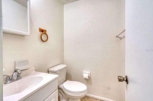 194 Elm Dr, Orange City FL  32763-7401 exterior