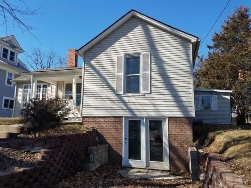 929 Court St, Cliffland, IA 52501-2418