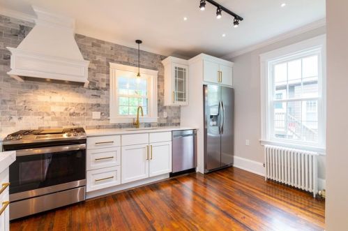 46 Forbes St, Providence RI  02908-2018 exterior