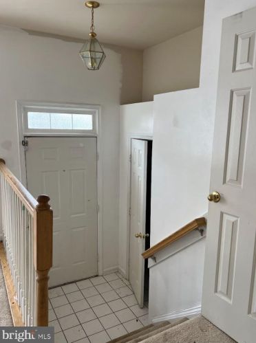 3 Townes Pl, Fredericksburg, VA 22405-2090