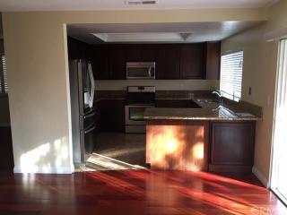 56 Bridgeport, Irvine CA  92620-3209 exterior