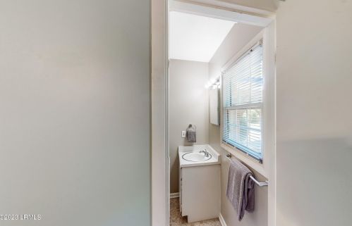 3005 Dogwood St, Beaufort SC  29906-6829 exterior