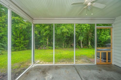 3236 Queensgate Way, Mount Pleasant SC  29466-6989 exterior