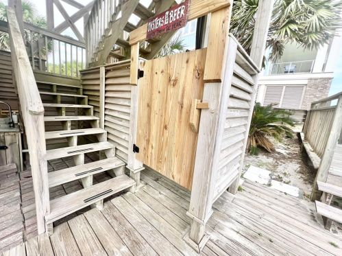 1716 Magnolia Rd, Saint George Island FL  32328-2203 exterior