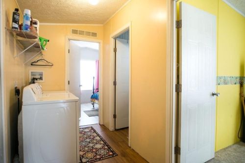 257 Sunset Blvd, Polk City FL  33868-9618 exterior